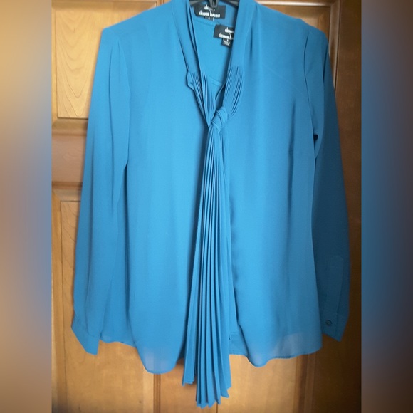 QVC DENNIS BY DENNIS BASSO two piece blouse - Picture 2 of 3